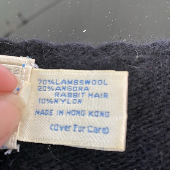 Susan Bristol‎ Angora Lambswool Sweater Hand Embroidered Stawberry Puff Sleeves - Picture 6 of 16